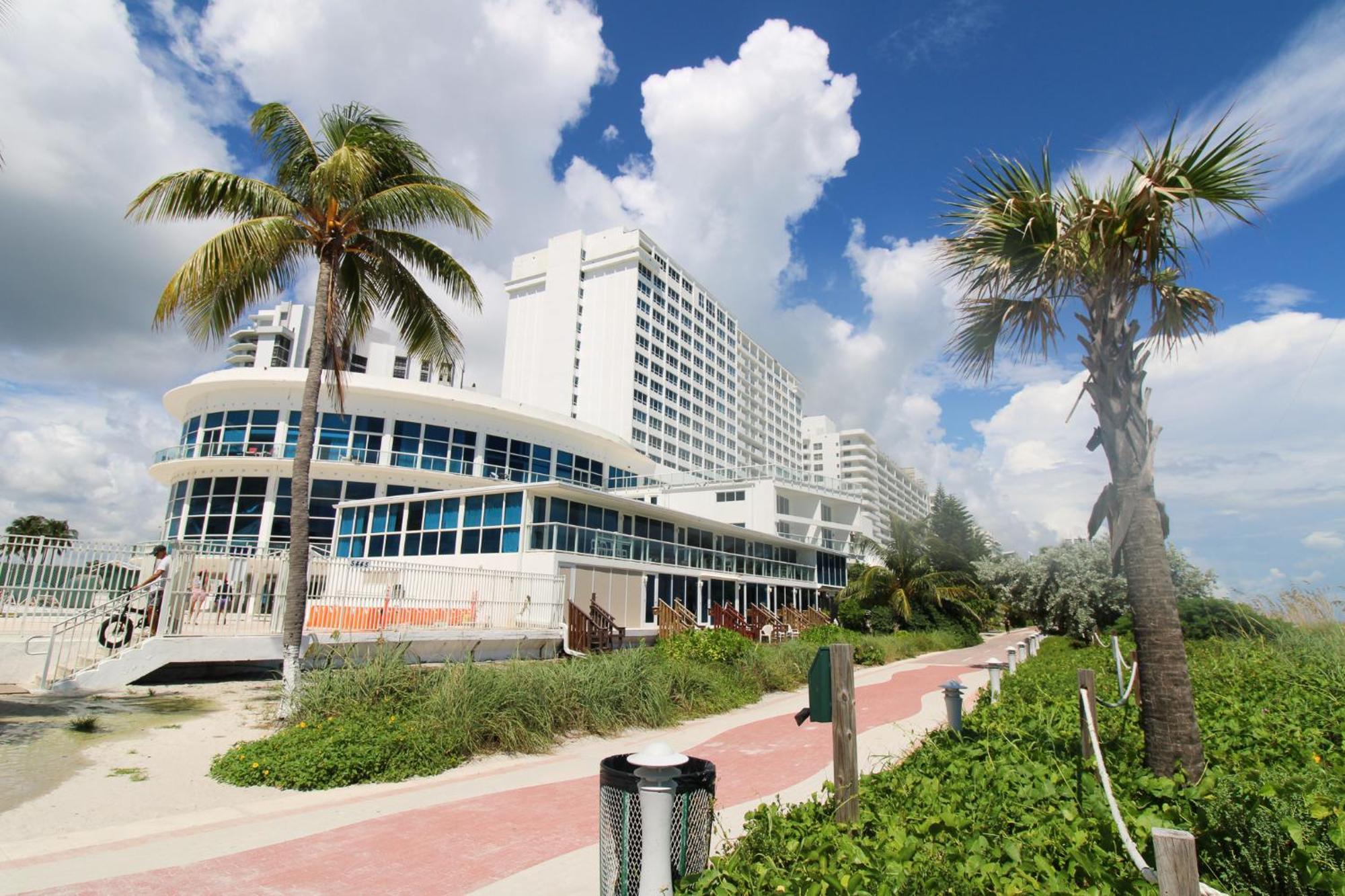 Castle 1733 Ocean View Studio With Direct Beach Access, Pool, Tennis & Free Parking Miami Beach Kültér fotó