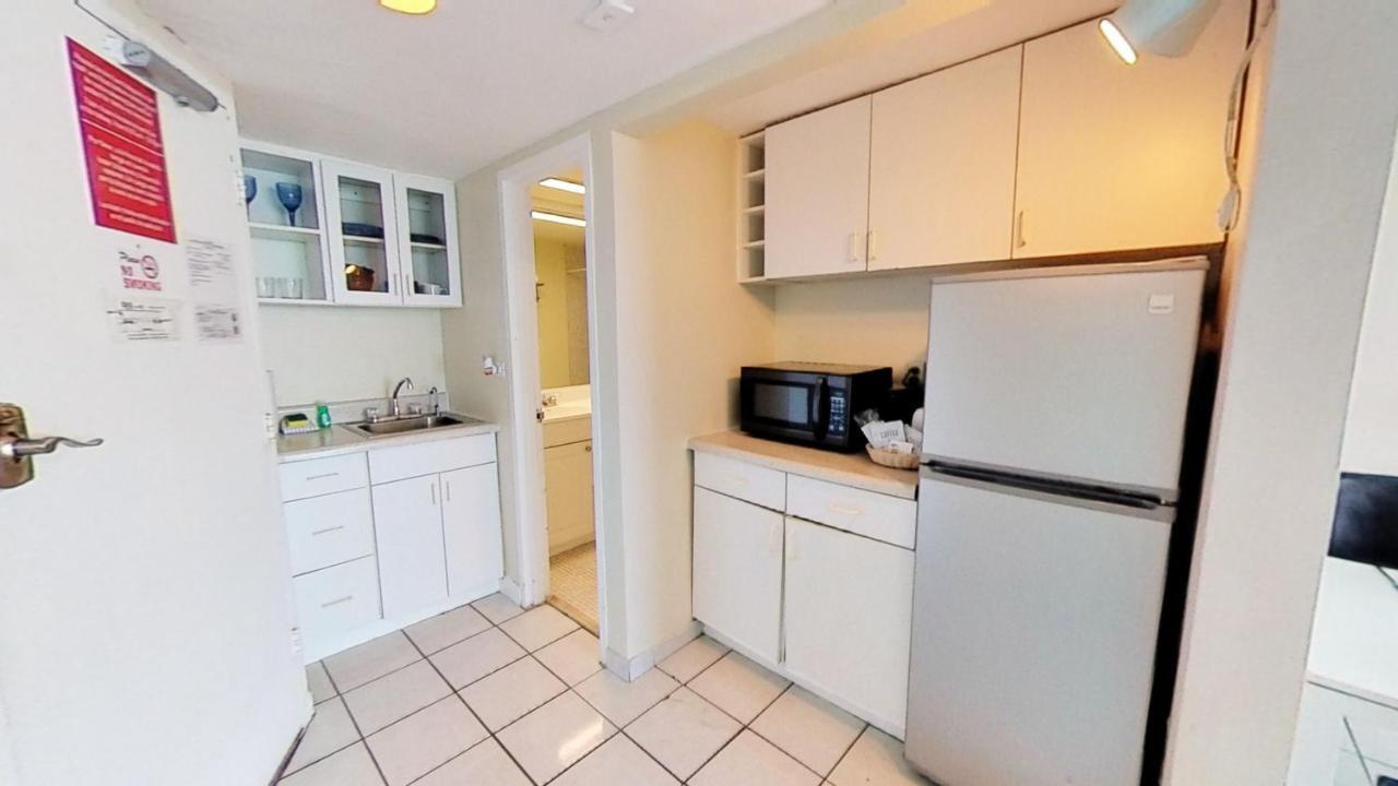 Castle 1733 Ocean View Studio With Direct Beach Access, Pool, Tennis & Free Parking Miami Beach Kültér fotó